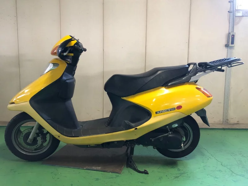 Honda SPACY100
