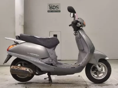Honda LEAD 100