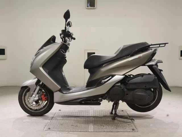 Yamaha MAJESTY 155S