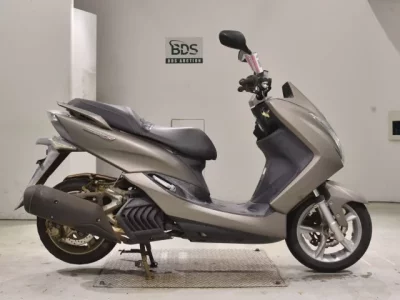 Yamaha MAJESTY 155S