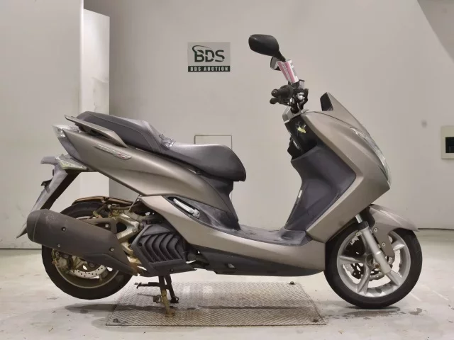 Yamaha MAJESTY 155S