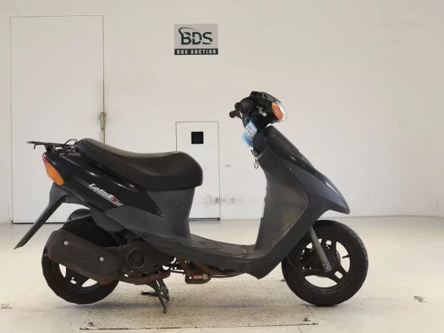 Suzuki LET S2