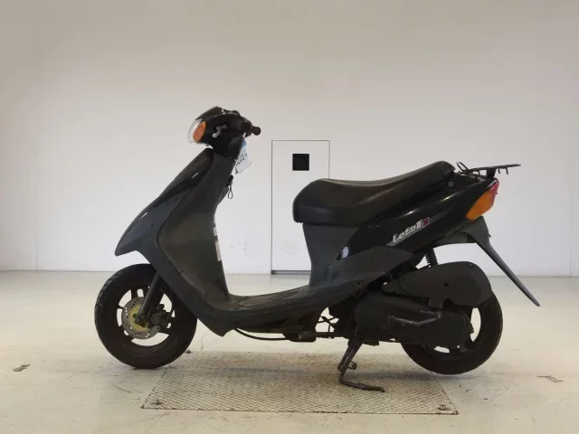 Suzuki LET S2