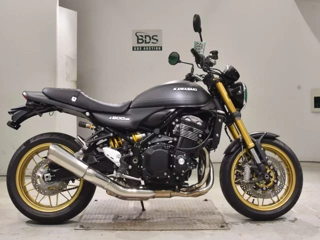 Kawasaki Z900RS SE