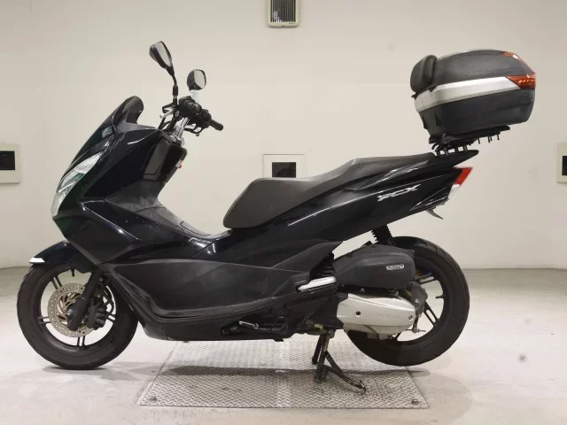 Honda PCX125-2