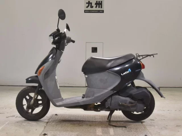 Suzuki LET S4