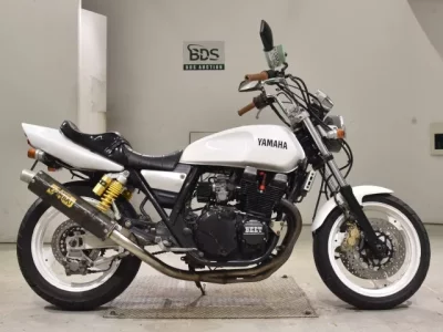 Yamaha XJR400R-1
