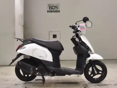 Suzuki LET S