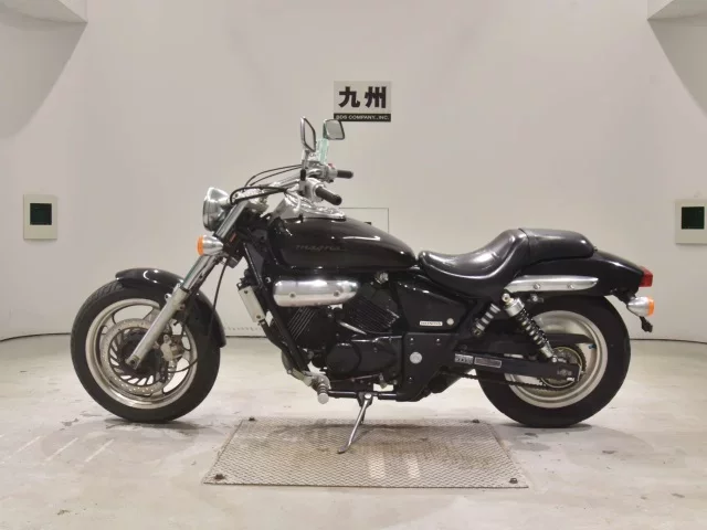Honda MAGNA 250