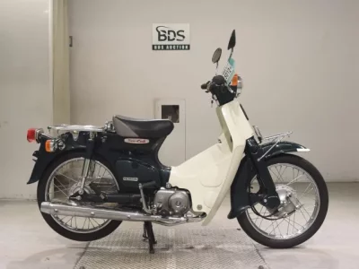 Honda C90