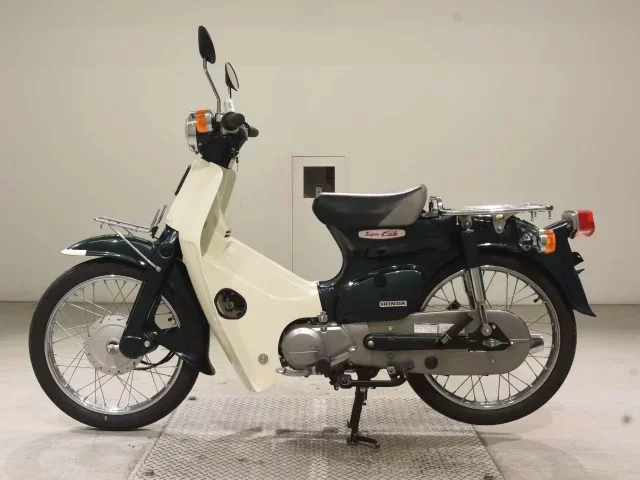 Honda C90