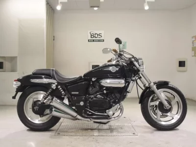 Honda MAGNA 250