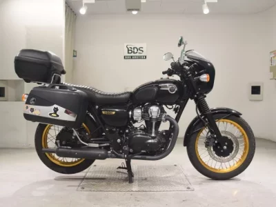 Kawasaki W800