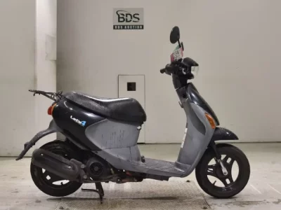 Suzuki LET S4