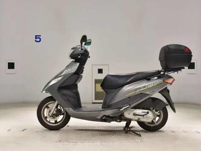 Suzuki ADDRESS V125