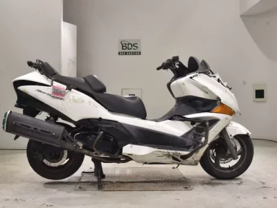 Honda SILVER WING 40 SHO LOUIS NOT EQUIPPED