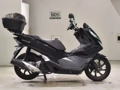 Honda PCX125-3