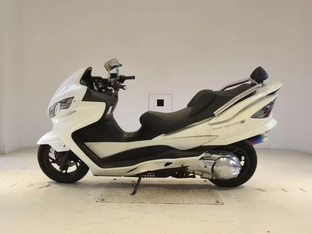 Suzuki SKYWAVE 250S-3