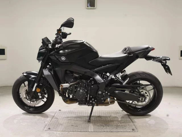 Yamaha MT-09-2
