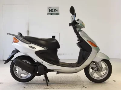 Yamaha AXIS100
