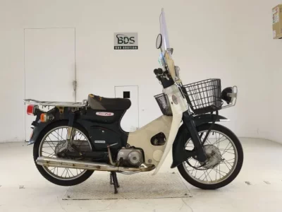 Honda C90