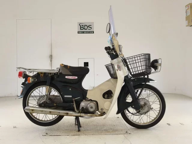 Honda C90