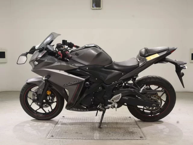 Yamaha YZF-R25