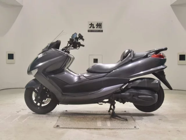 Yamaha MAJESTY 250-4