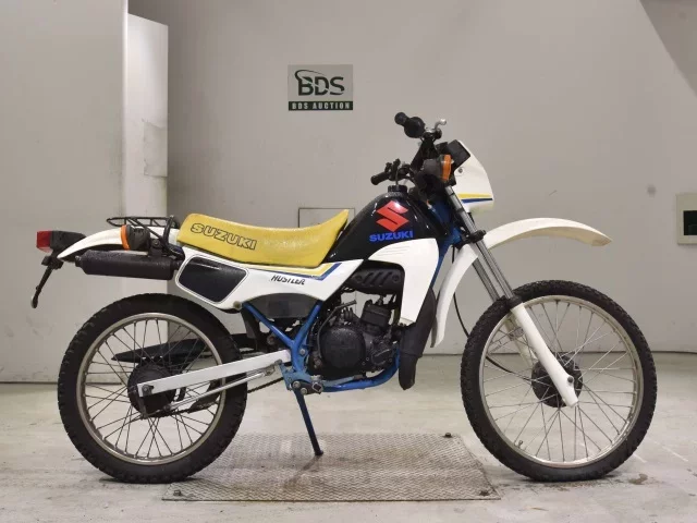 Suzuki TS50
