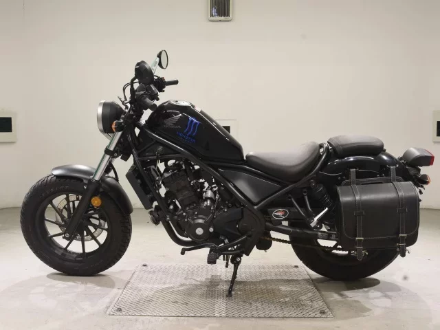 Honda REBEL