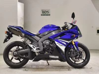 Yamaha YZF-R1