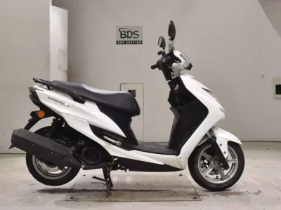 Yamaha CYGNUS 125XSR-3