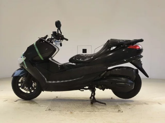 Yamaha MAJESTY 250-4