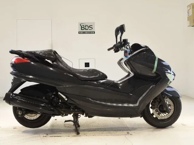 Yamaha MAJESTY 250-4