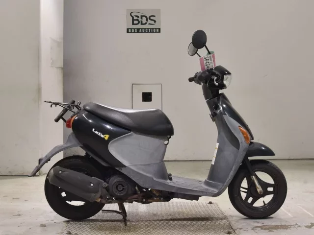 Suzuki LET S4
