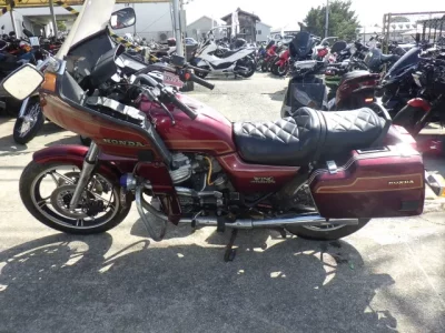 Honda GL700 INTER STAY SHO LOUIS NOT EQUIPPED