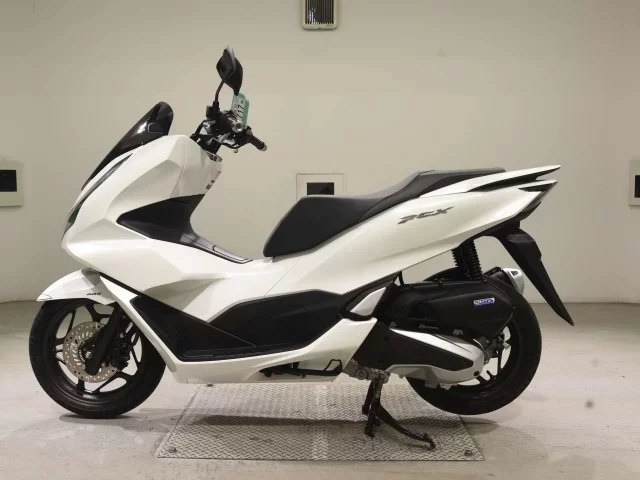 Honda PCX125-4
