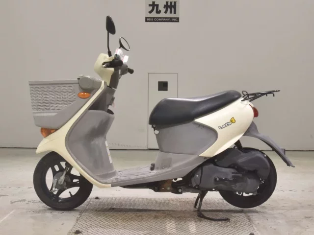 Suzuki LET S4