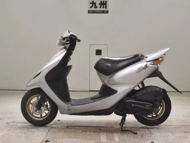Honda DIO Z4