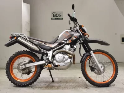 Yamaha SEROW 250-2