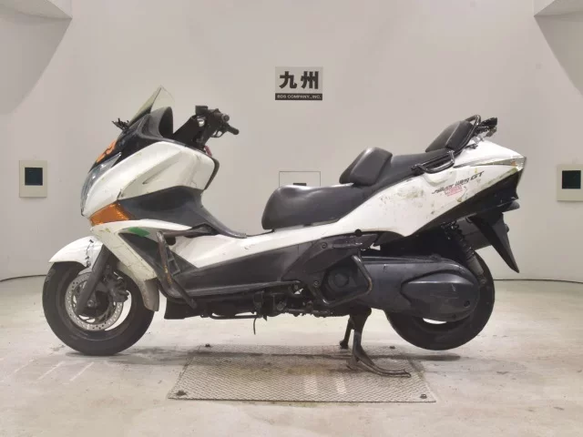 Honda SILVER WING 40 SHO LOUIS NOT EQUIPPED