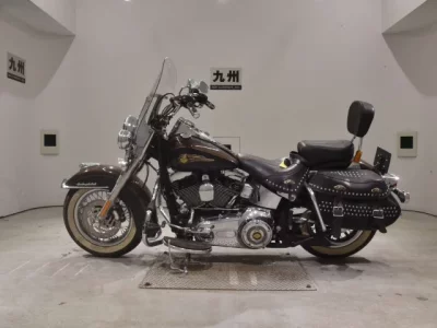 Harley-Davidson HARLEY FLSTC1580