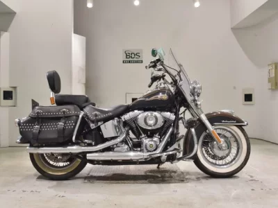 Harley-Davidson HARLEY FLSTC1580