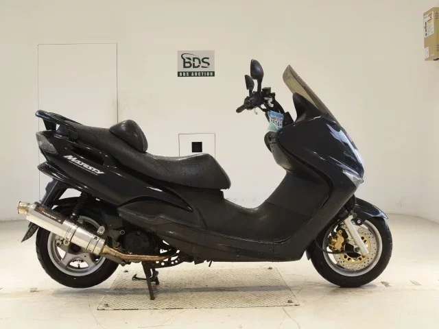 Yamaha MAJESTY 125