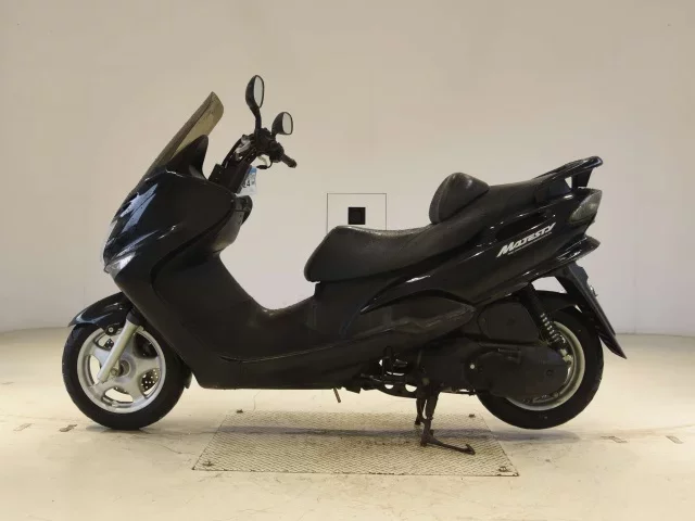 Yamaha MAJESTY 125