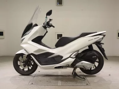 Honda PCX150-3