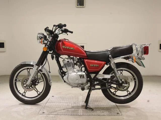 Suzuki GN125H
