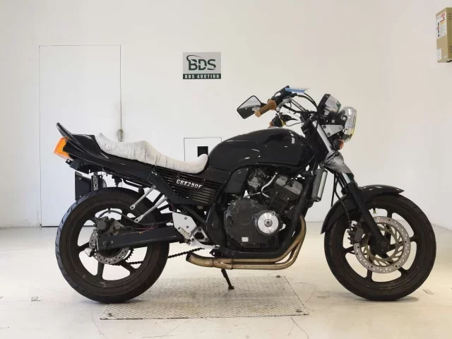 Honda JADE