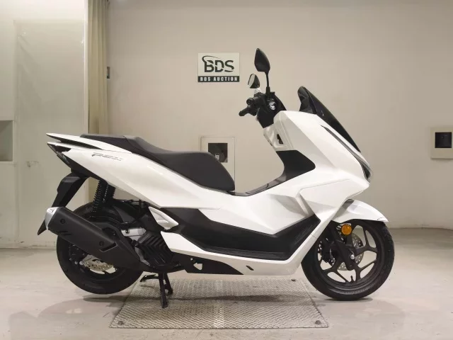 Honda PCX125-4