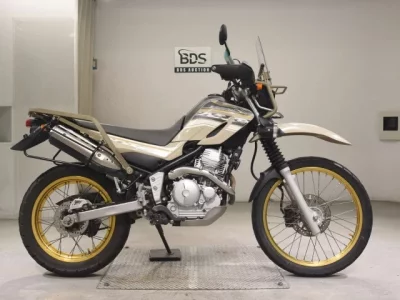 Yamaha SEROW 250-2